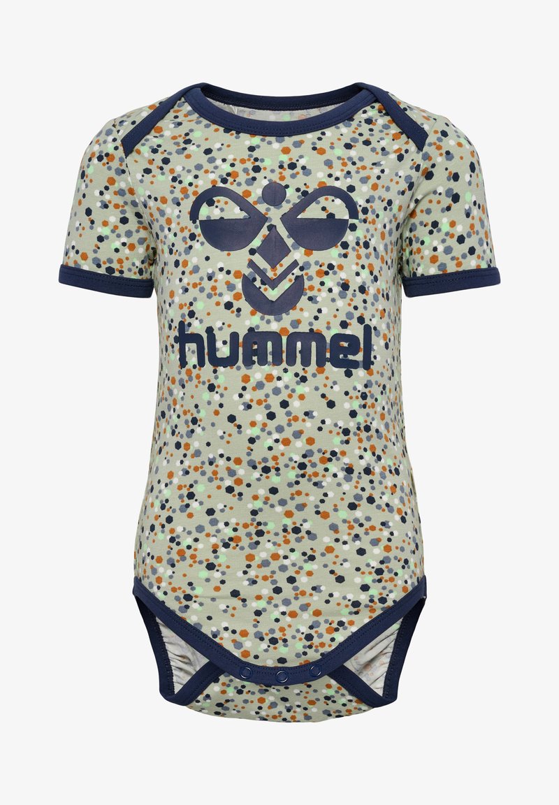 Kurzärmliger Bodysuit in Mintgrün mit einem verstreuten Punktmuster in Orange, Marineblau und Grau. Mit einem marineblauen Saum und Druckknopfverschluss am unteren Ende.