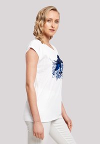 F4NT4STIC DC COMICS BATMAN ARKHAM KNIGHT THINK WITH EXTENDED  - T-shirts med print - white