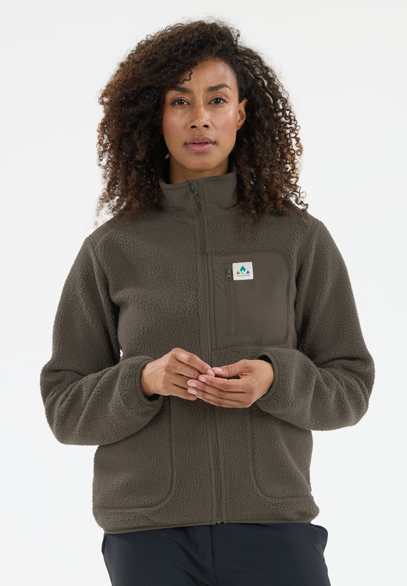 Fleece jacket in olive green, featuring a zippered chest pocket, stand-up collar, and textured fabric. Ideal for outdoor activities.