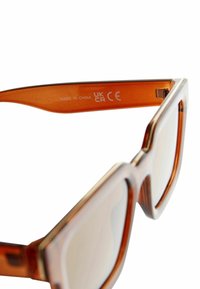 Next FLATBROW POLARISED   REGULAR FIT - Päikeseprillid - tortoiseshell black