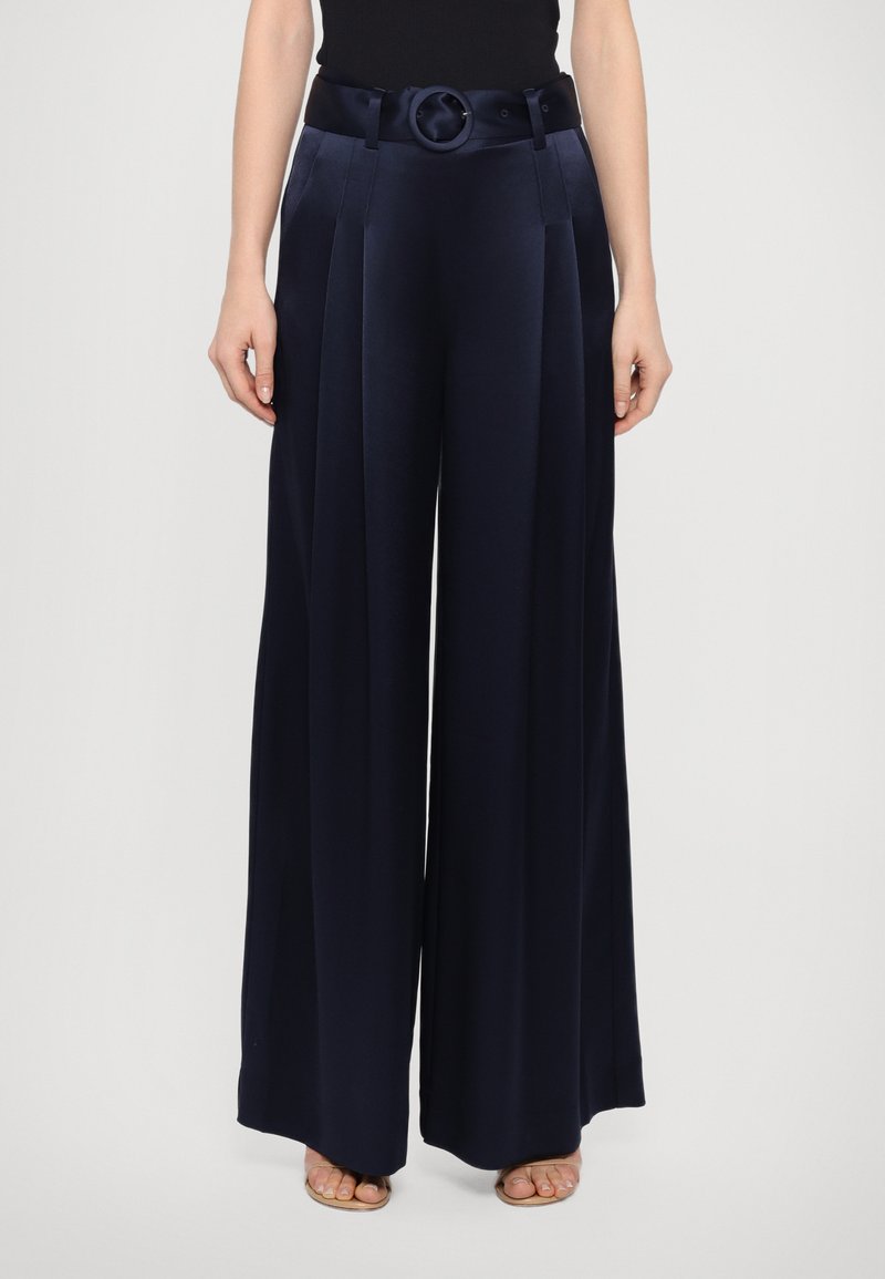 Cinq à Sept - SMOOTH SHAUNA PANT - Anzughose - navy, Vergrößern