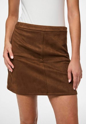 PCRAKEL BRUSHED - A-silueta svārki - downtown brown