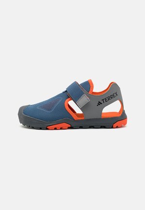 CAPTAIN TOEY 2.0 UNISEX - Sandały trekkingowe