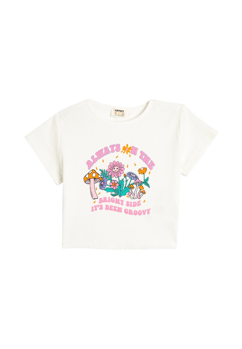 Hvid ribbet kortærmet crop-top med farverigt grafisk design, der viser svampe, blomster og tekst, der siger "Always on the Bright Side."