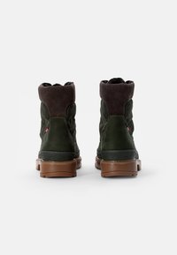 Levi's® TORSTEN QUILTED - Botines con cordones - army green