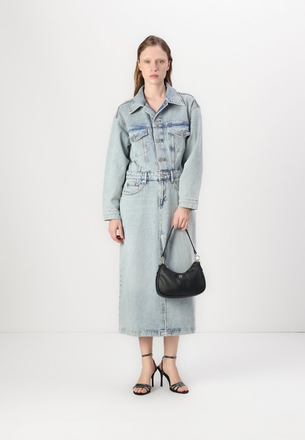 DRESS SAHARA - Denim dress2