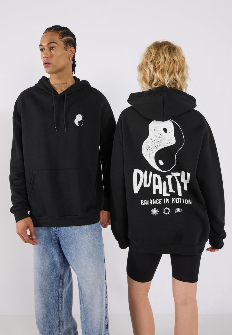 YOURTURN by Zalando - UNISEX - Pulover s kapuco - true black, Povečajte