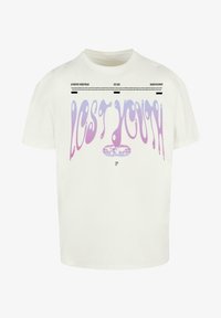 Nevybráno, ready for dye