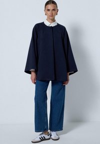 Touché Privé OVERSIZE - Lahka jakna - navy blue