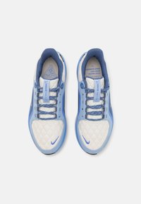Nike Performance AIR WINFLO 11 - Scarpe da corsa su strada - blue, beige