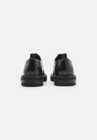Zign LEATHER - Suvarstomi - black