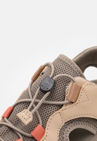 Teva Vaellussandaalit - beige