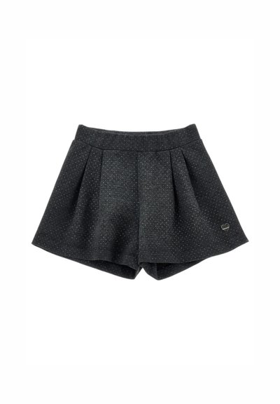 Pantaloni corti neri con un design plissettato, realizzati in un materiale testurizzato decorato con piccole soffietti d'argento. Include un piccolo accento a forma di cuore.