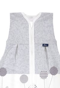Thumbnail Image 3