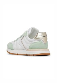 Voile Blanche STORM 015 - Baskets basses - mint