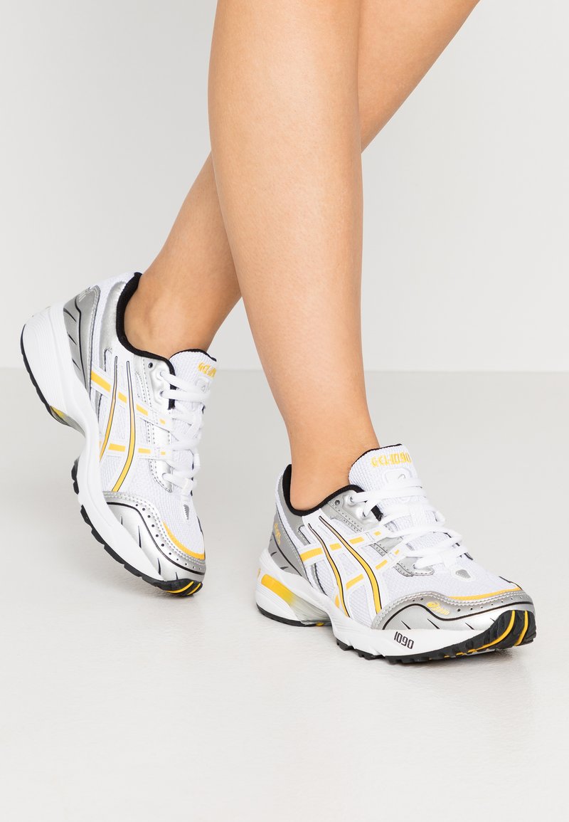 asics sportstyle 1090