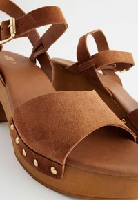 Next Korolliset sandaalit - tan brown