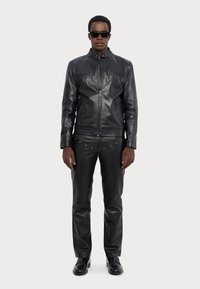 STUDIO ID TROY TROUSER - Leren broek - black