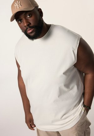 Top - off white