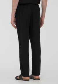 Terranova Pantaloni - nero