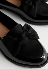 New Look Scarpe senza lacci - black