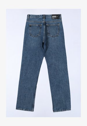 Blauwe denim jeans met een rechte pasvorm, vijf zakken en een vervaagde textuur. Bevat een zwart label aan de tailleband en eenvoudige stiksels.