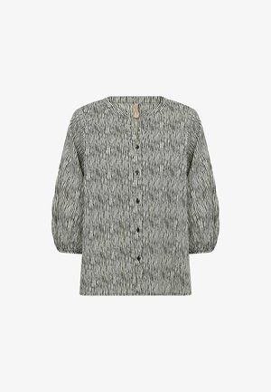 Mustreeritud must-valge pluus V-kaelusega, nööpide ja puffse varrukatega; valmistatud kergest tekstureeritud kangast.