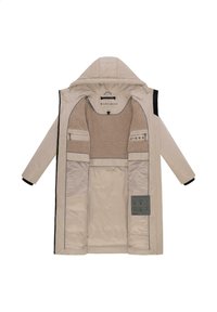 Veste matelassée beige avec capuche, dotée d'une doublure en polaire douce, d'accents gris et de multiples poches intérieures. Comprend des fermetures éclair et des pressions.