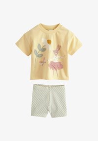 Unselected, yellow pretty bunny