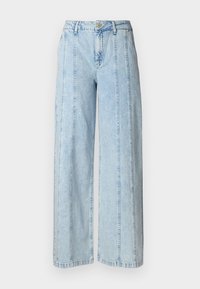 Lys blå vide bukser lavet af denim med lodrette syninger, knaplukning og klassisk fem-lomme design. Denim har en blød, falmet tekstur.