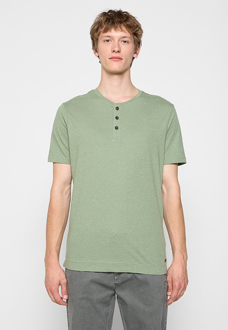 NO EXCESS T-shirt basic lichtgroen NO EXCESS T-shirt basic lichtgroen