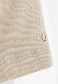 Guess Tops - creme