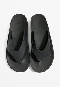 Thumbnail Image 3