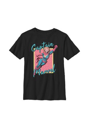 Sort T-shirt med farverig illustration af Captain Marvel, der flyver med knyttet næve hævet og retro pink og gul baggrund. Teksten siger Captain Marvel.