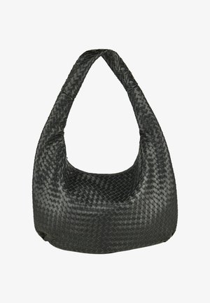 Sac à bandoulière en cuir tressé noir avec une large sangle et une forme rectangulaire légèrement arrondie.
