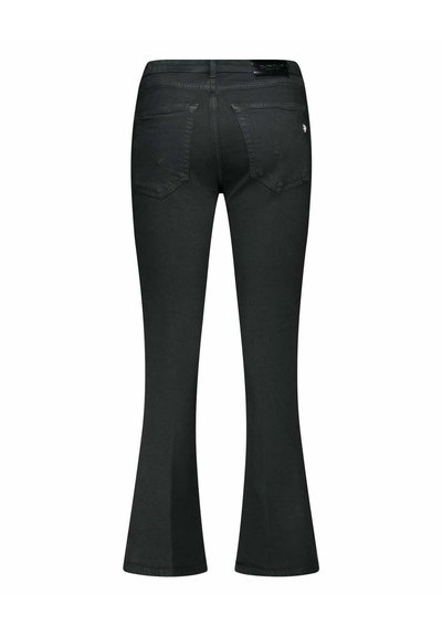 Zwarte flared jeans met een soepele textuur, voorzien van een middelhoge taille, twee achterzakken en subtiele stiksels.
