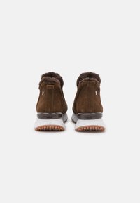 Gioseppo Botines de cuña - brown