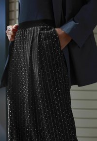 Next PULL ON DIAMONTE TALL - Tygbyxor - black