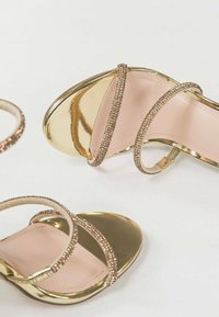 WJS - Sandały na obcasie