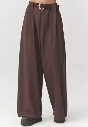 SZEROKĄ - Spodnie materiałowe