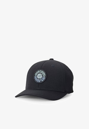 Cappellino da baseball nero con visiera curva, presenta un logo rotondo con la scritta "Rip Curl Surf Co" e un disegno stilizzato del sole al centro.