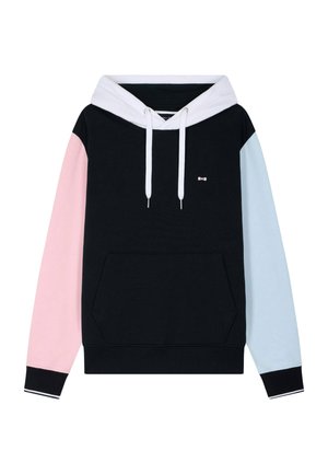 Sweat à capuche noir avec cordon blanc, manche gauche rose, manche droite bleu clair, poche kangourou à l'avant et petit logo sur la poitrine.