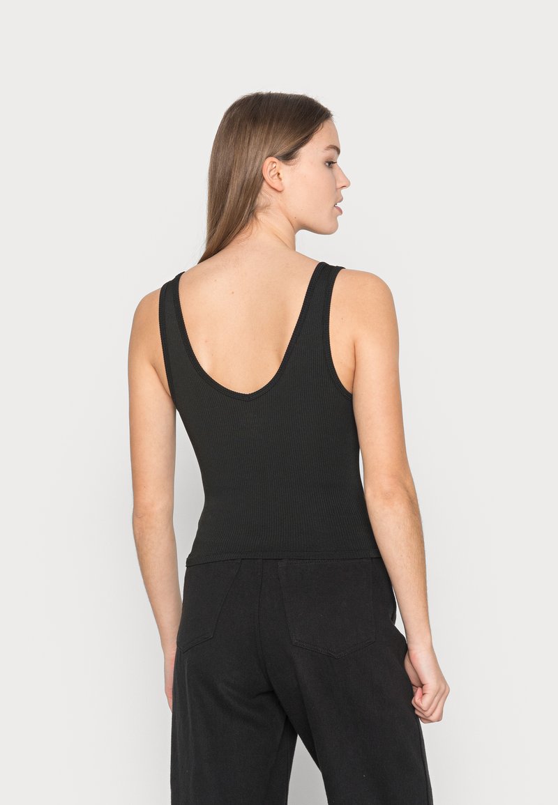 Damen T-Shirts | Hollister Co. BARE SEAMLESS V TANK Top casual black/schwarz - CL94027 Damen T-Shirts | Hollister Co. BARE SEAMLESS V TANK Top casual black/schwarz - CL94027