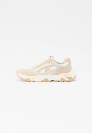 SNEAK PEAK - Trainers - silver/irish cream
