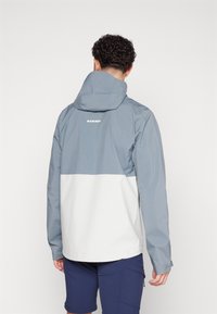Mammut LINARD LIGHT HOODED JACKET MEN - Nepropusna jakna - strata/silver sage