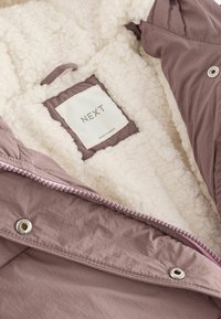 Next SHOWER RESITANT - REGULAR FIT - Vinterfrakke - mink pink