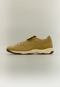 Επιλέχθηκε, aged copper/chocolate brown