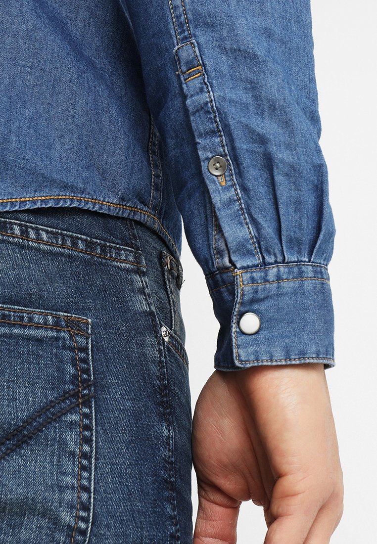 TOM TAILOR JACKET OUTDOOR Jeansjakke original Zalando.no TOM TAILOR JACKET OUTDOOR Jeansjakke original Zalando.no
