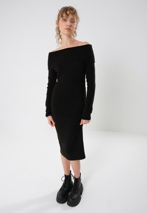 Shift dress - black