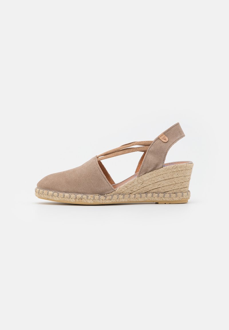 VERBENAS MAIKA - Wedge sandals - piedra/nude - Zalando.co.uk